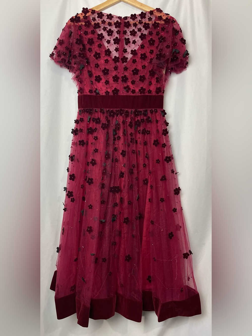 Mac Duggal 67854 Womens Velvet 3D Flower-Embellished Midi-Dress Burgundy 6= XS